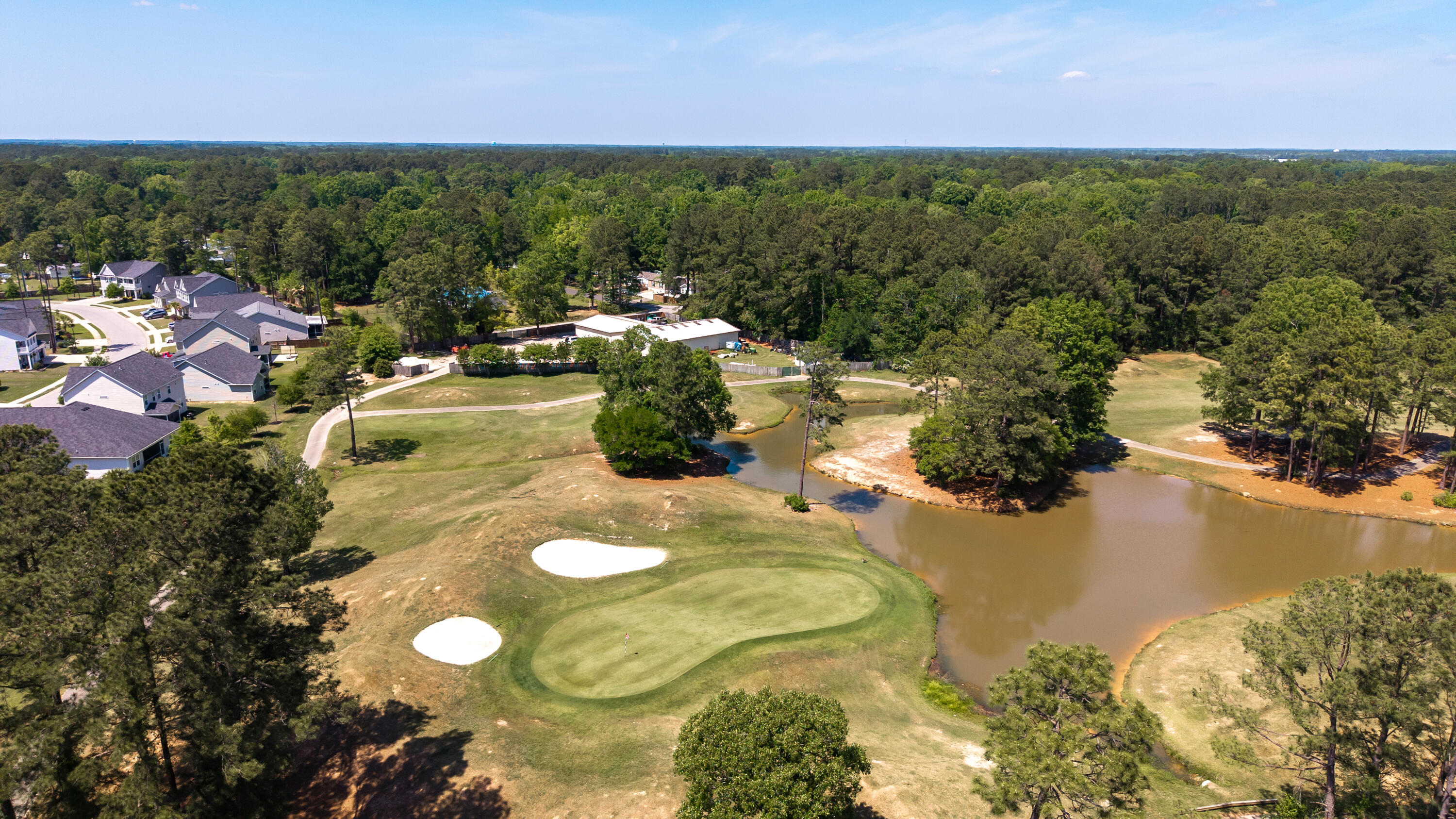 2412 Hummingbird Lane