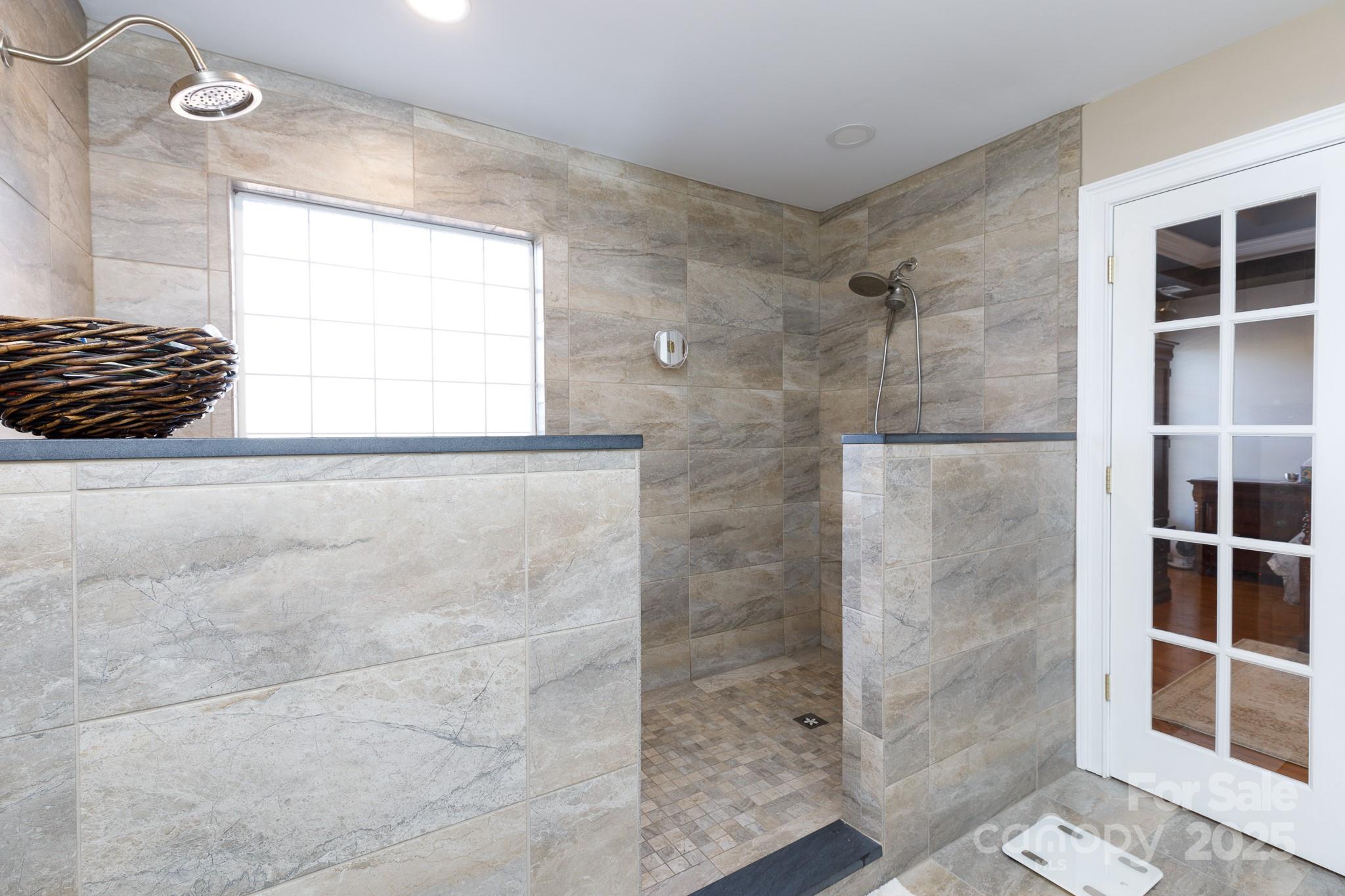 307 Abingdon Way
