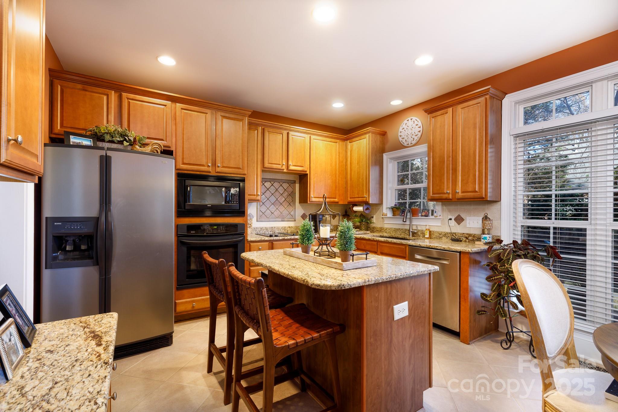 307 Abingdon Way