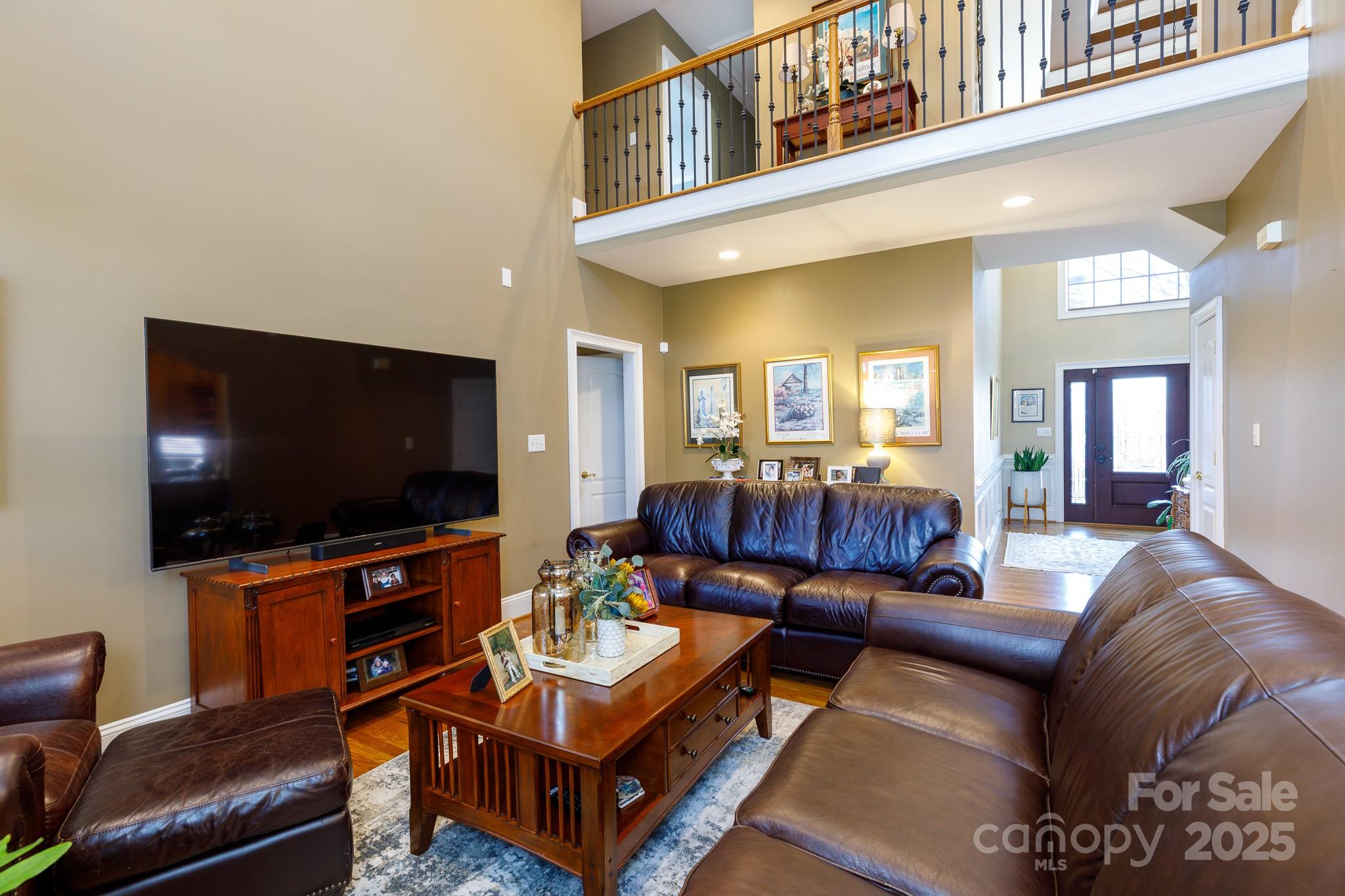 307 Abingdon Way