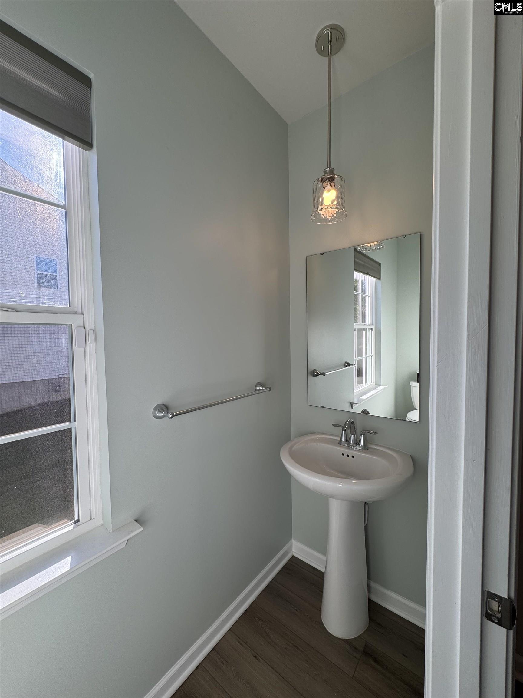 225 Shadowbrook Way