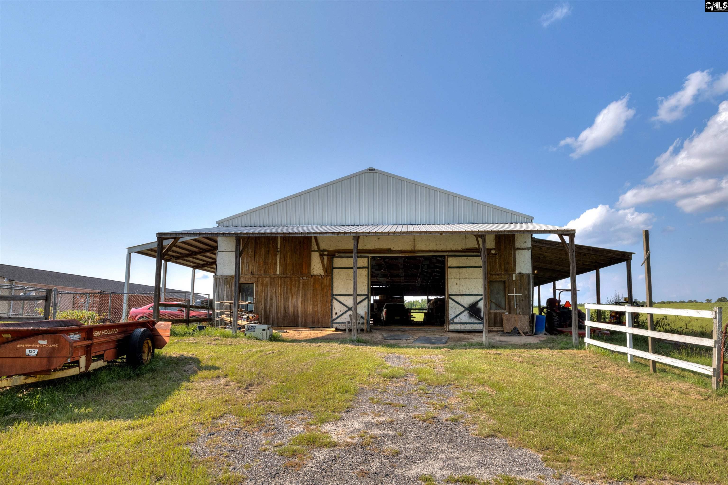 2366 Lockhart Rd