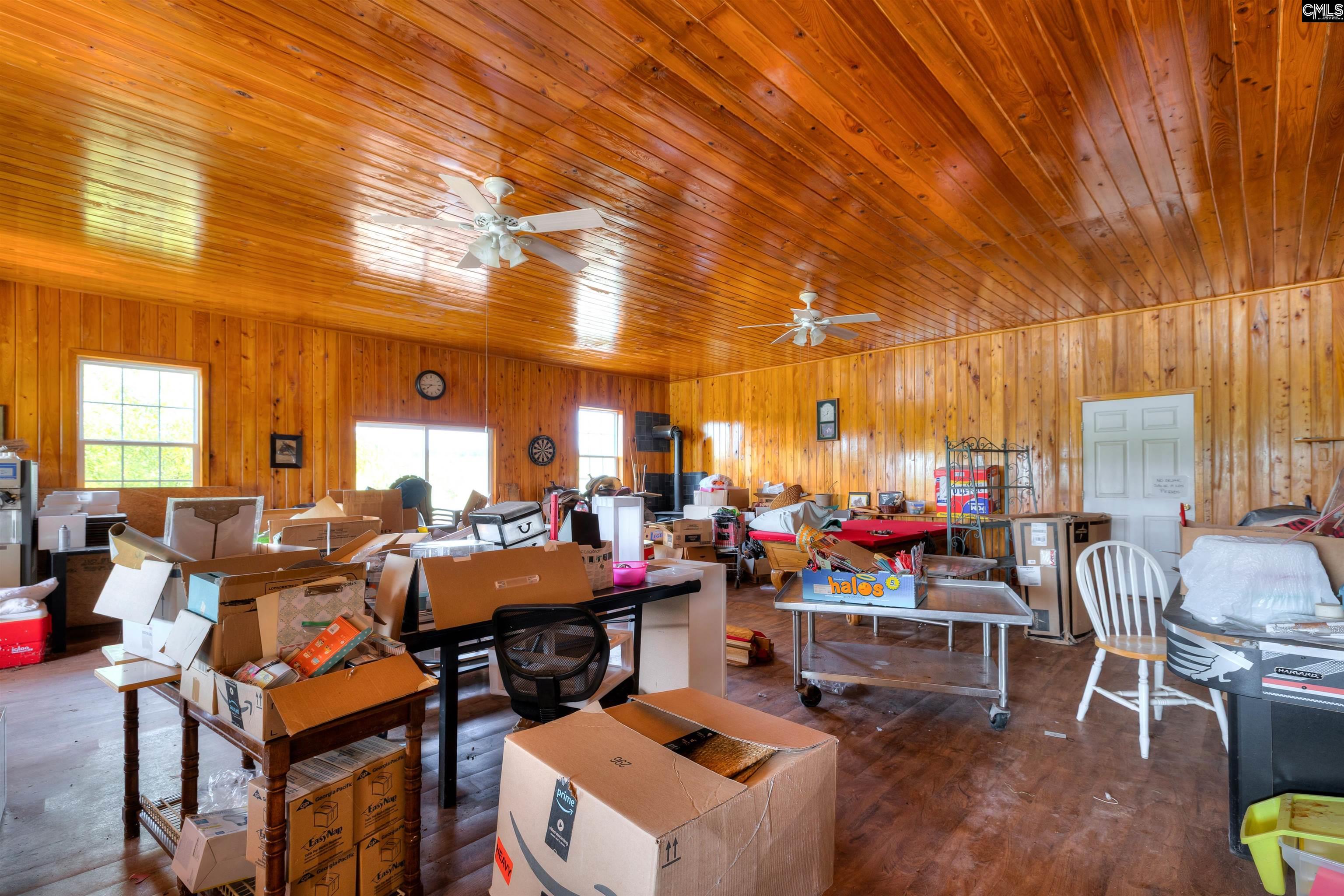 2366 Lockhart Rd