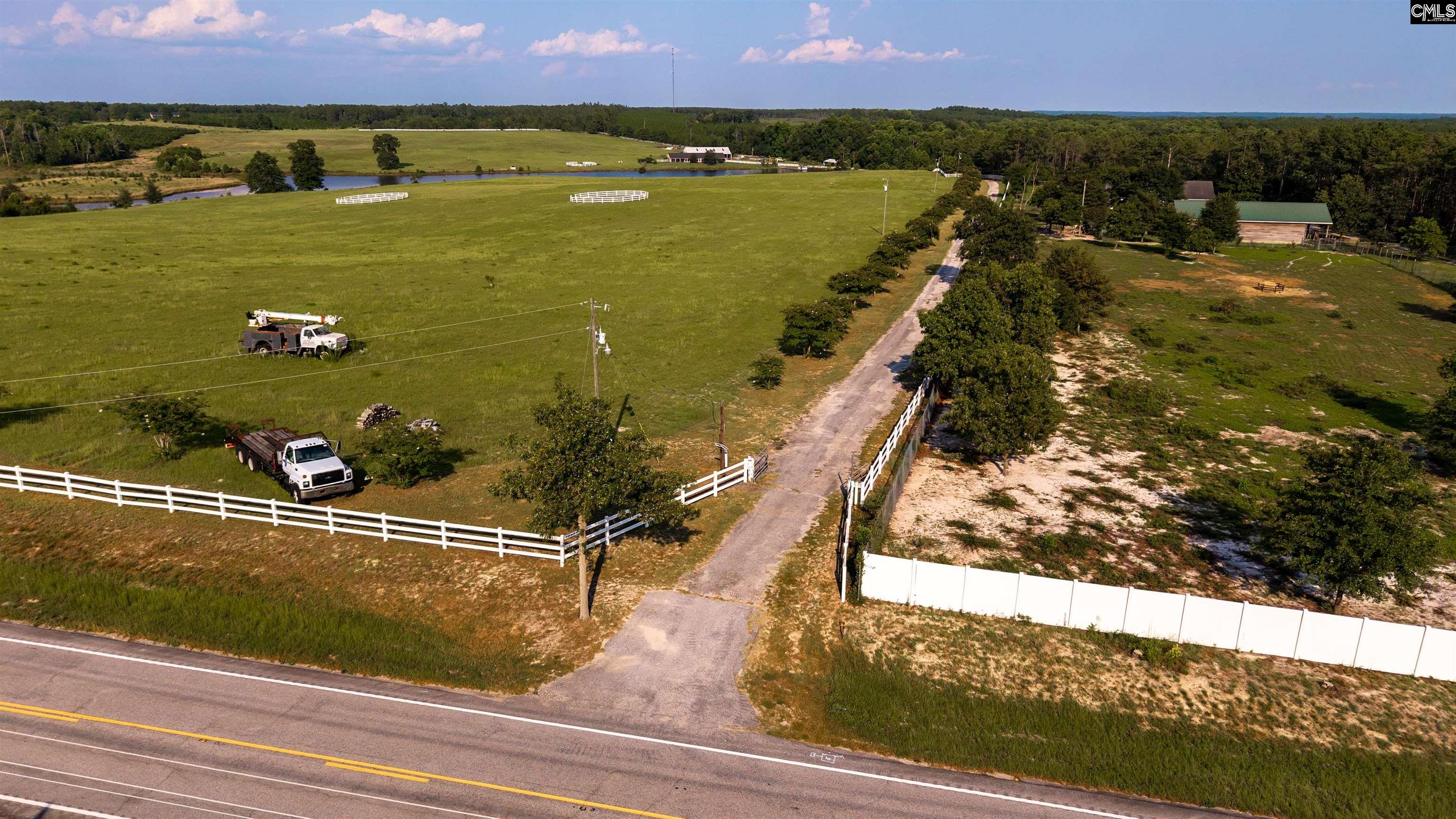 2366 Lockhart Rd