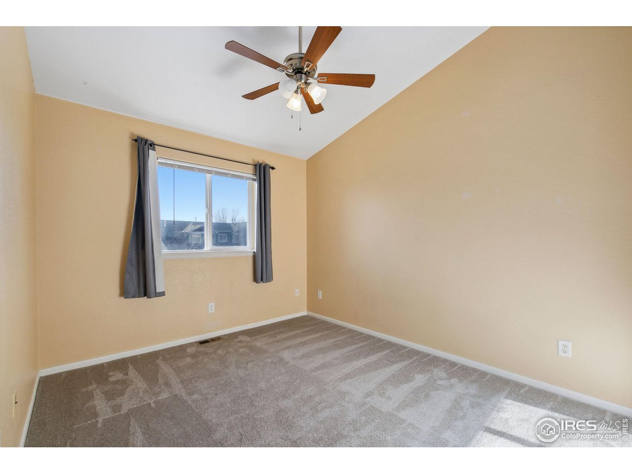 721 Waterglen Dr E-116