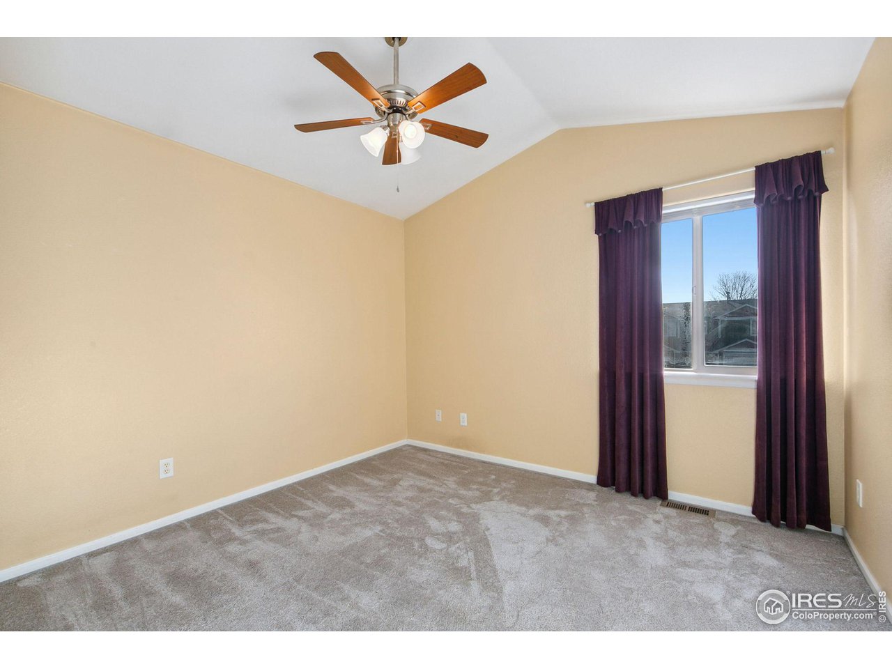 721 Waterglen Dr E-116