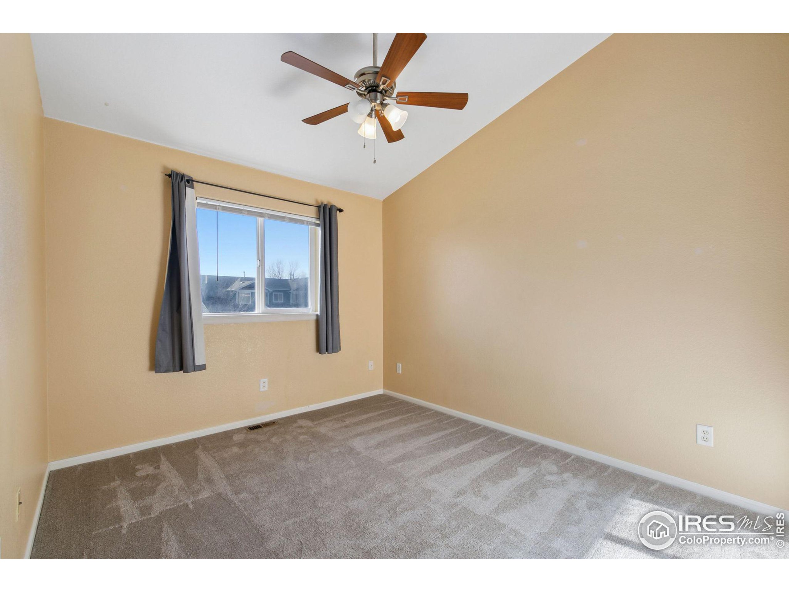 721 Waterglen Dr E-116