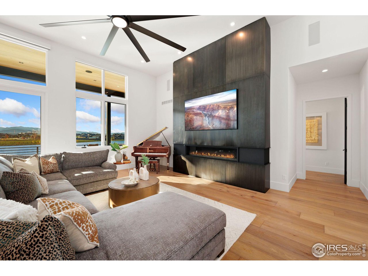 2555 Heron Lakes Pkwy