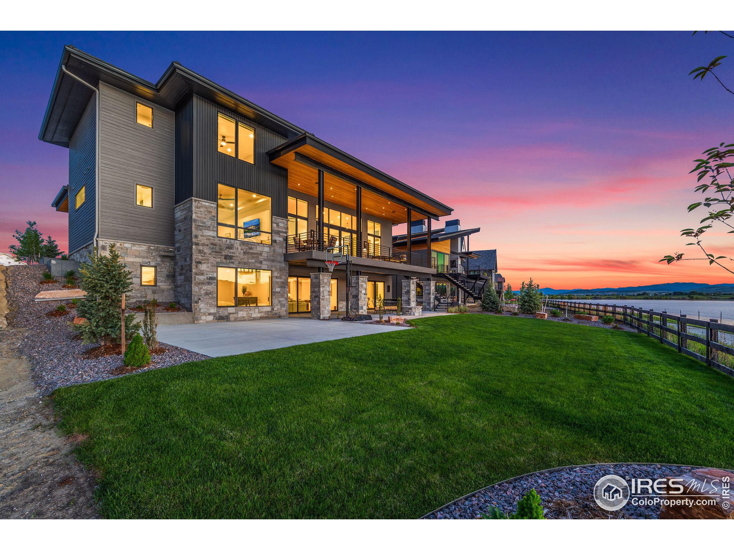 2555 Heron Lakes Pkwy