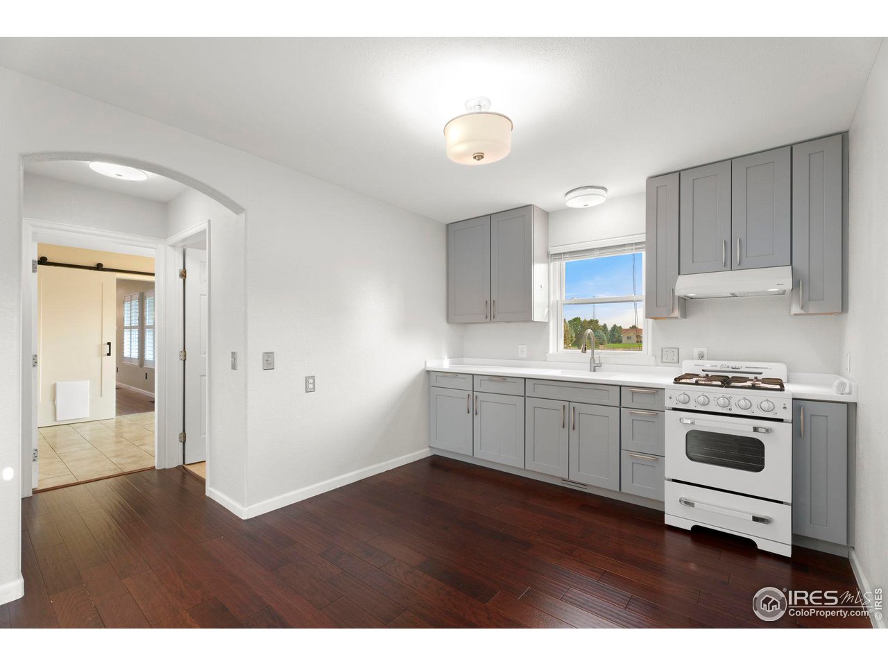 2090 Blue Mountain Rd