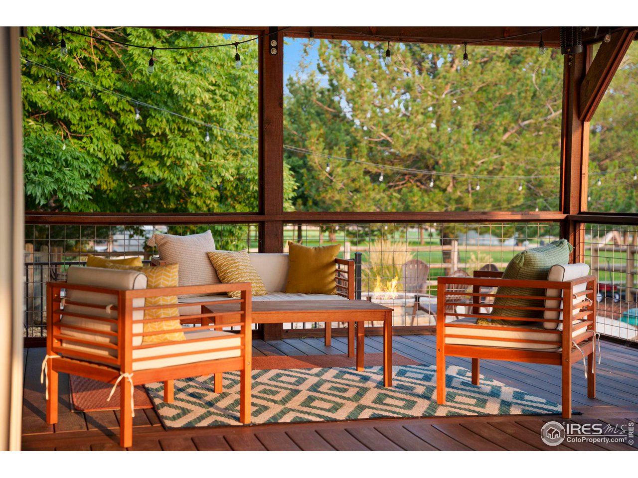 2090 Blue Mountain Rd