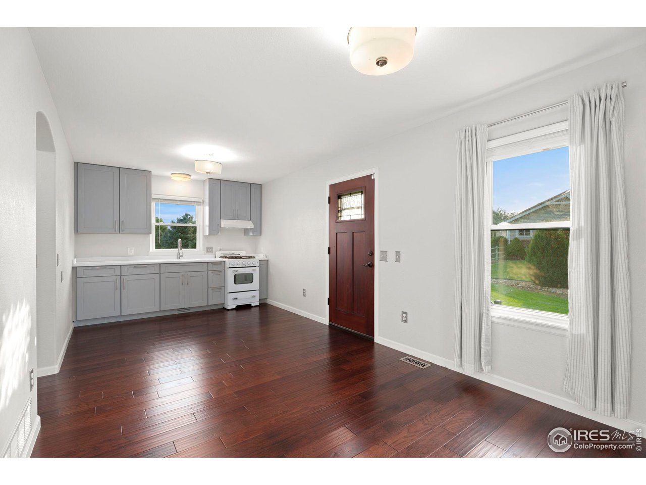 2090 Blue Mountain Rd