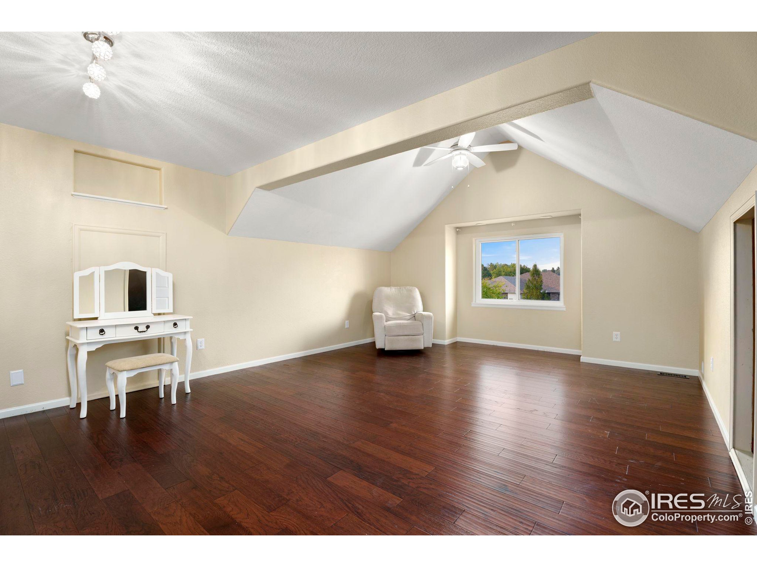 2090 Blue Mountain Rd