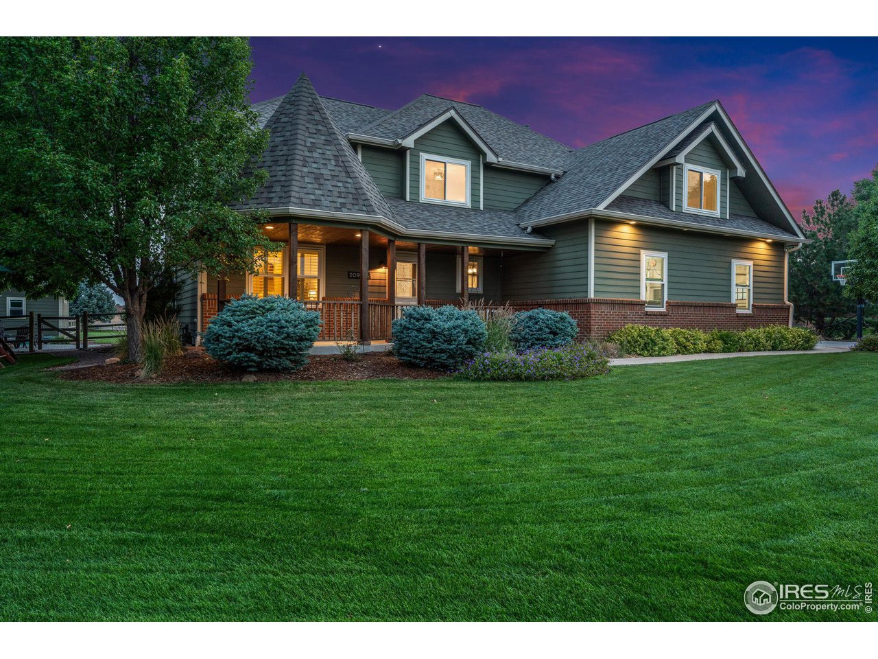 2090 Blue Mountain Rd