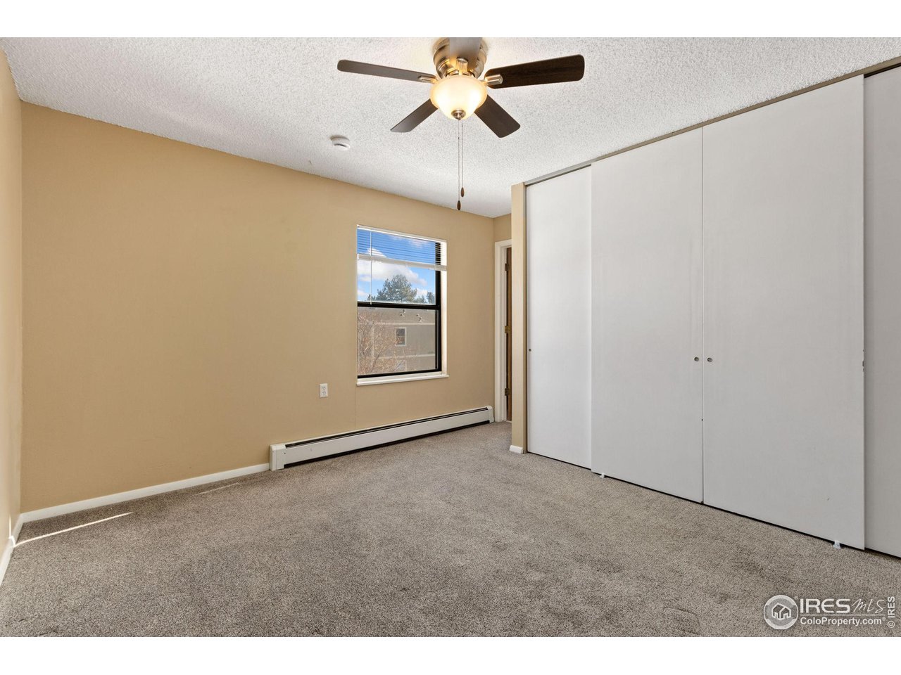 512 E Monroe Dr C338