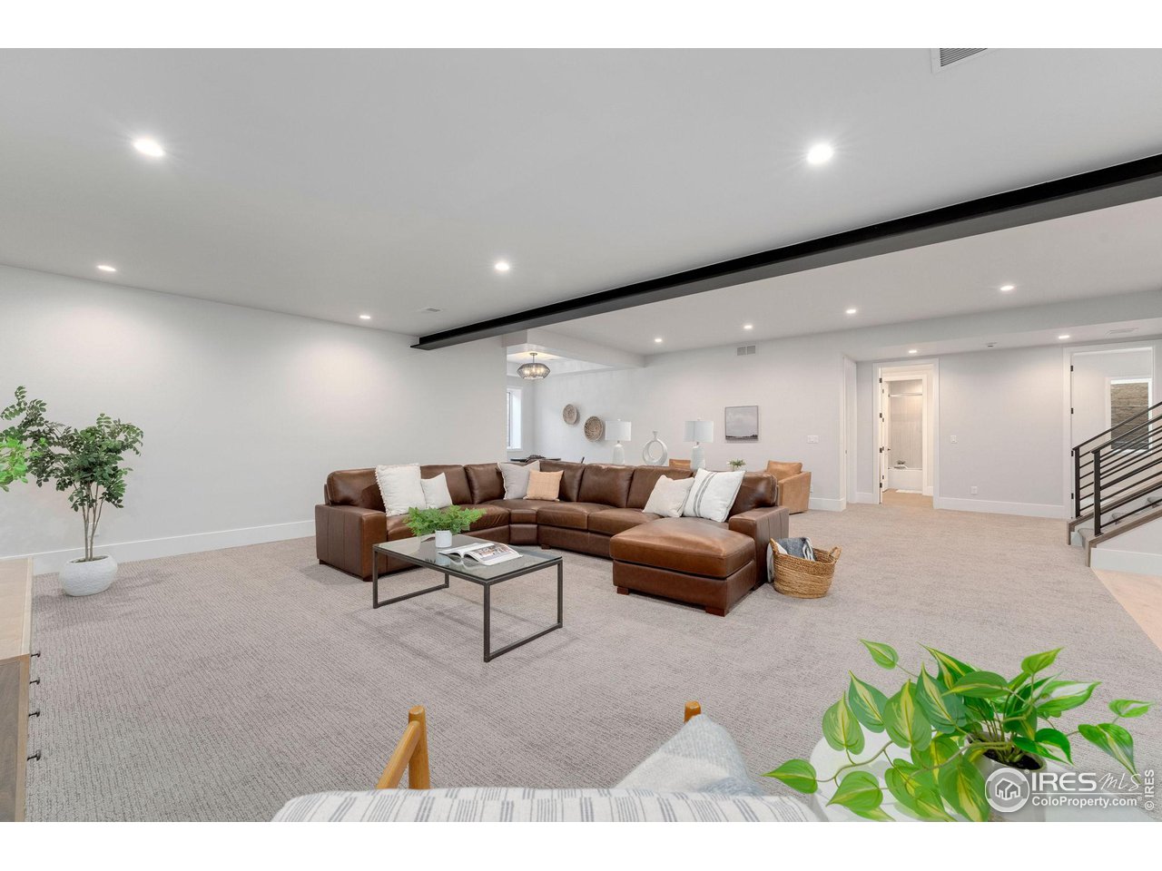 6408 Foundry Ct