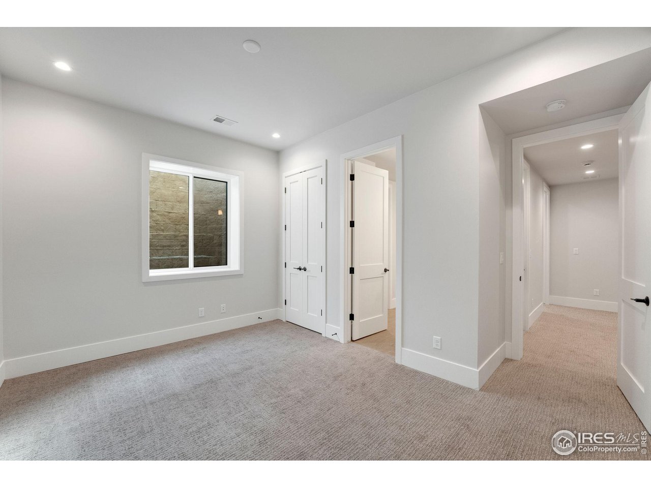 6408 Foundry Ct