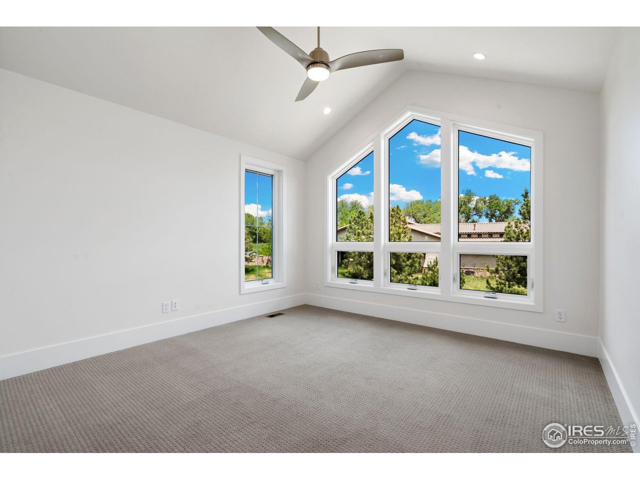 6398 Foundry Ct