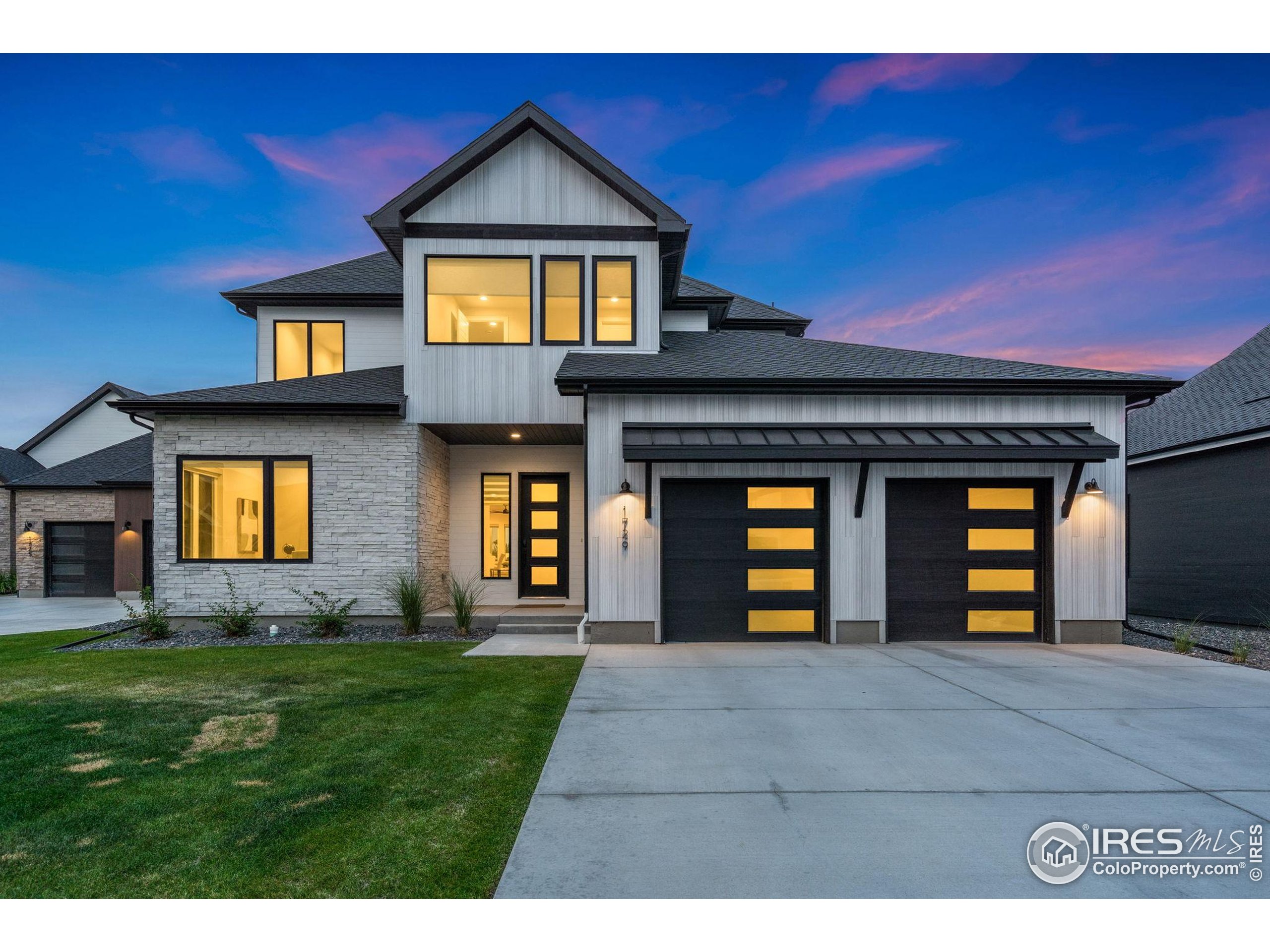 1729 Beachside Dr
