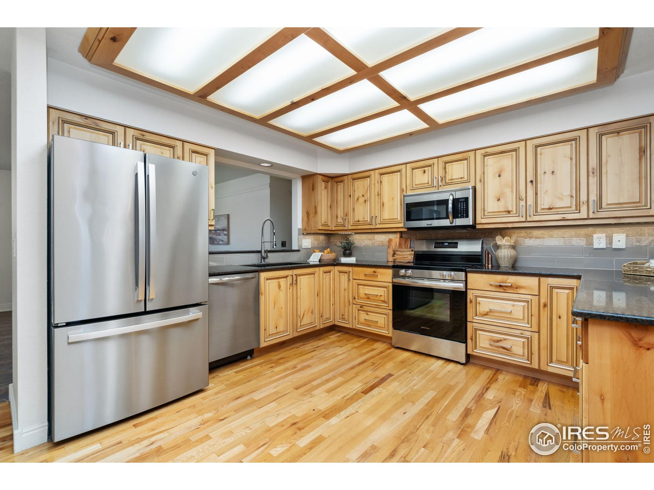 4331 W 16th St Rd
