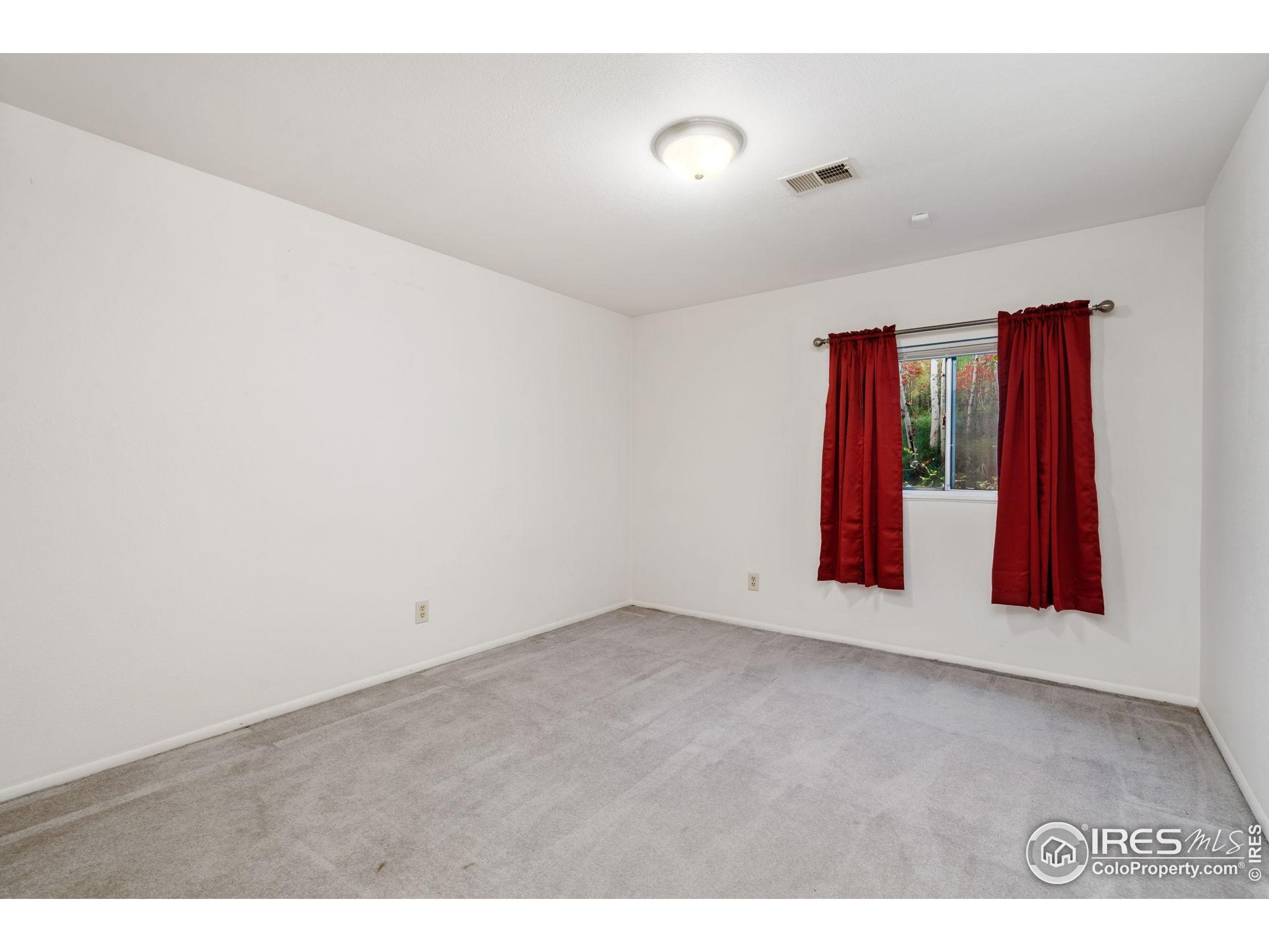 4331 W 16th St Rd