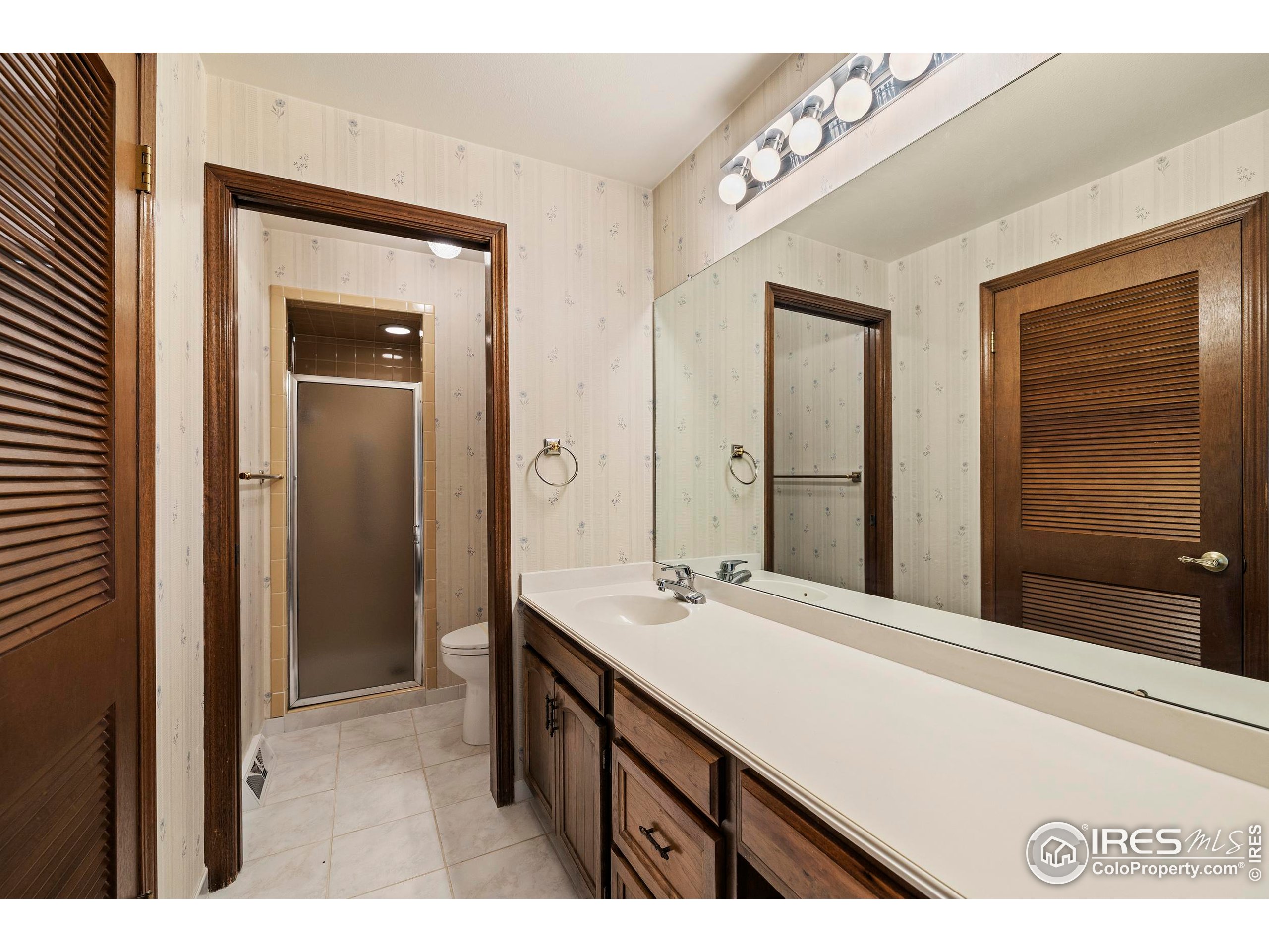 8516 W 10th Ave Lakewood