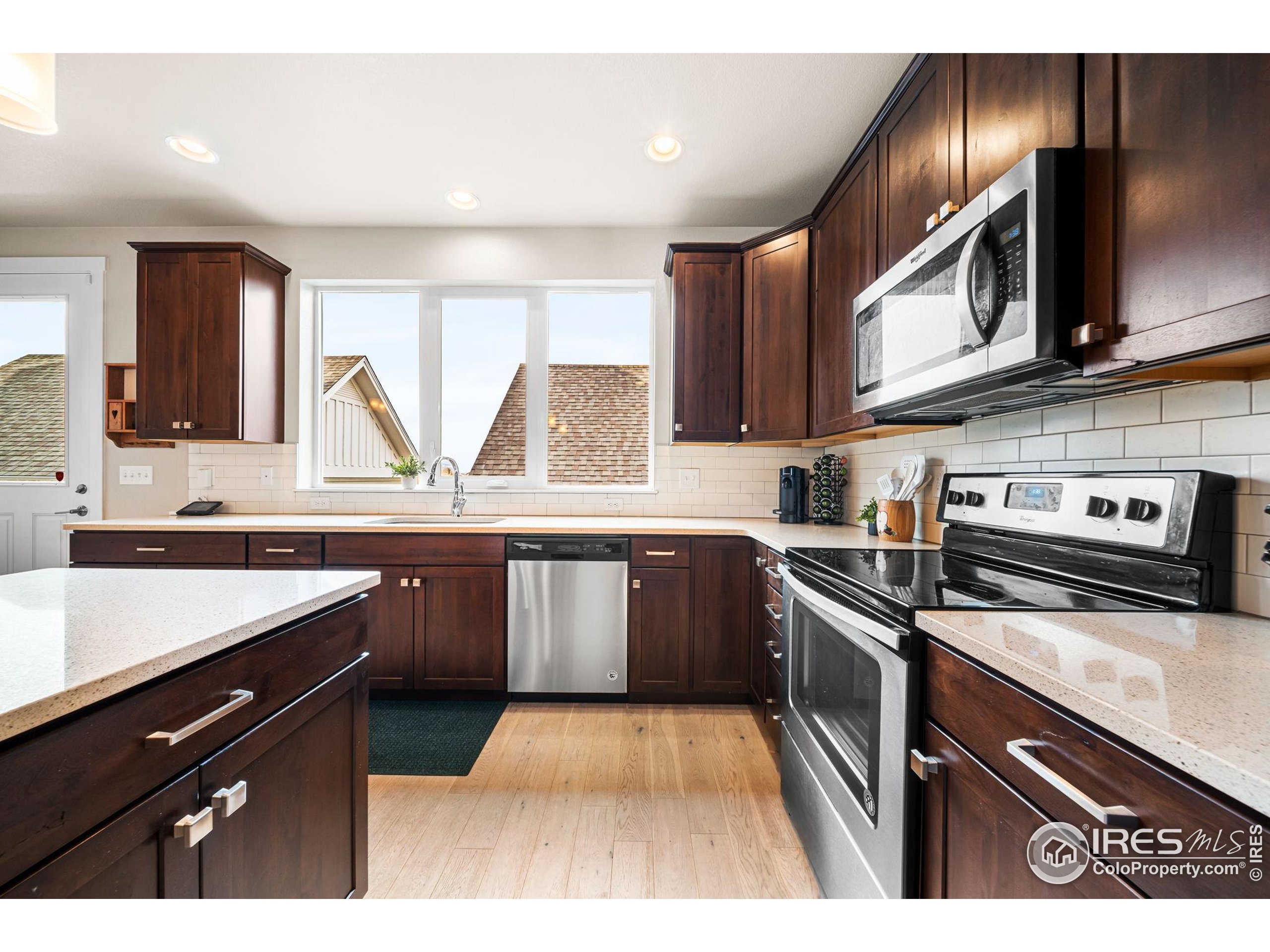 1120 Little Branch Ln