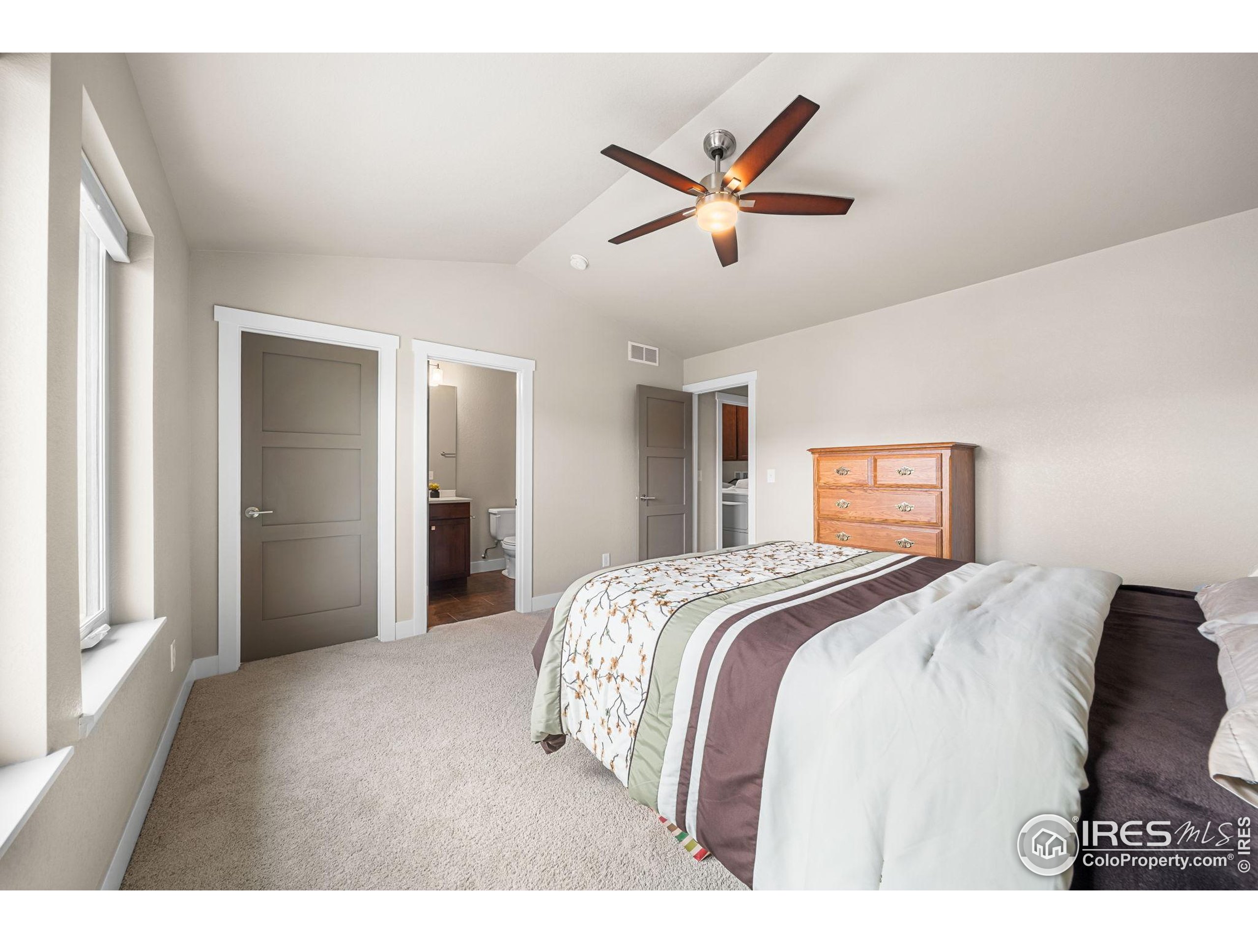 1120 Little Branch Ln