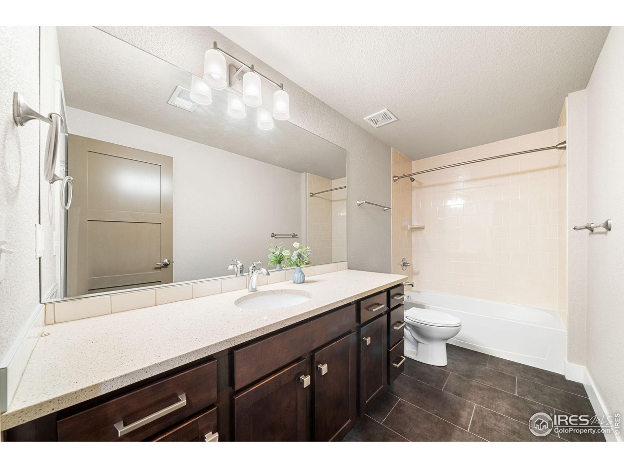 1120 Little Branch Ln