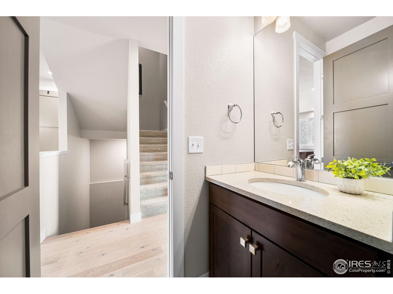 1120 Little Branch Ln