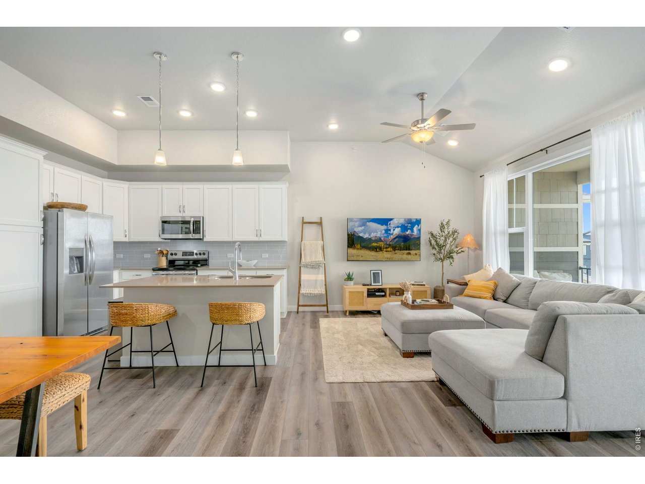 4185 N Park Dr 200