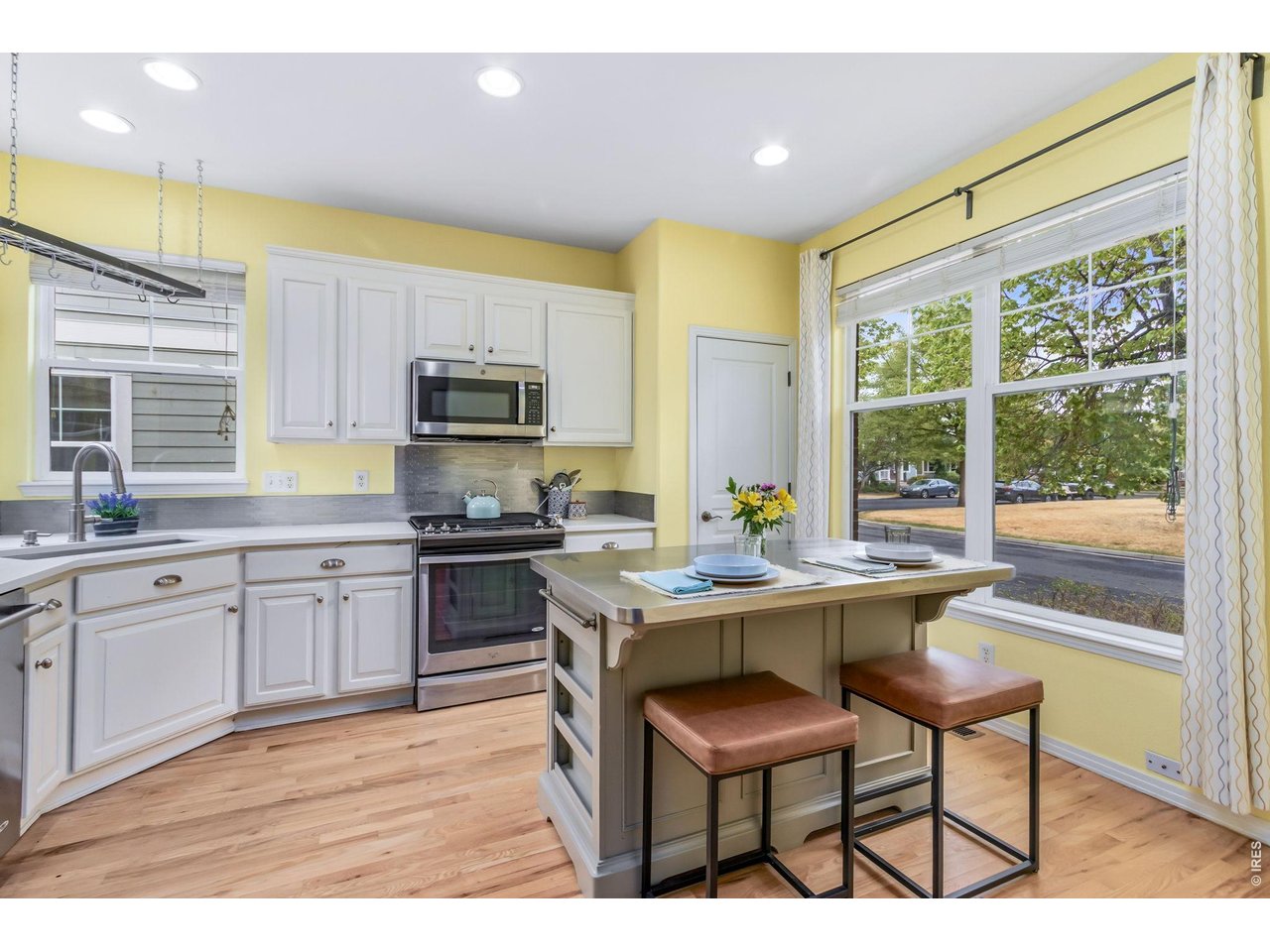 2908 Golden Harvest Ln