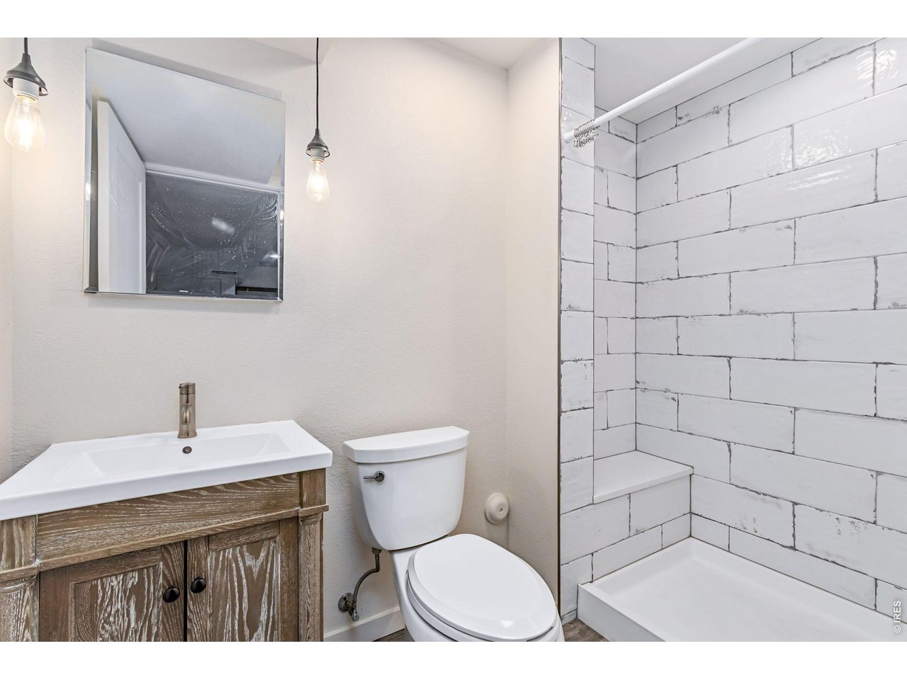 2908 Golden Harvest Ln