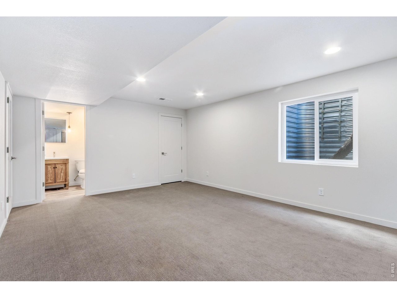 2908 Golden Harvest Ln