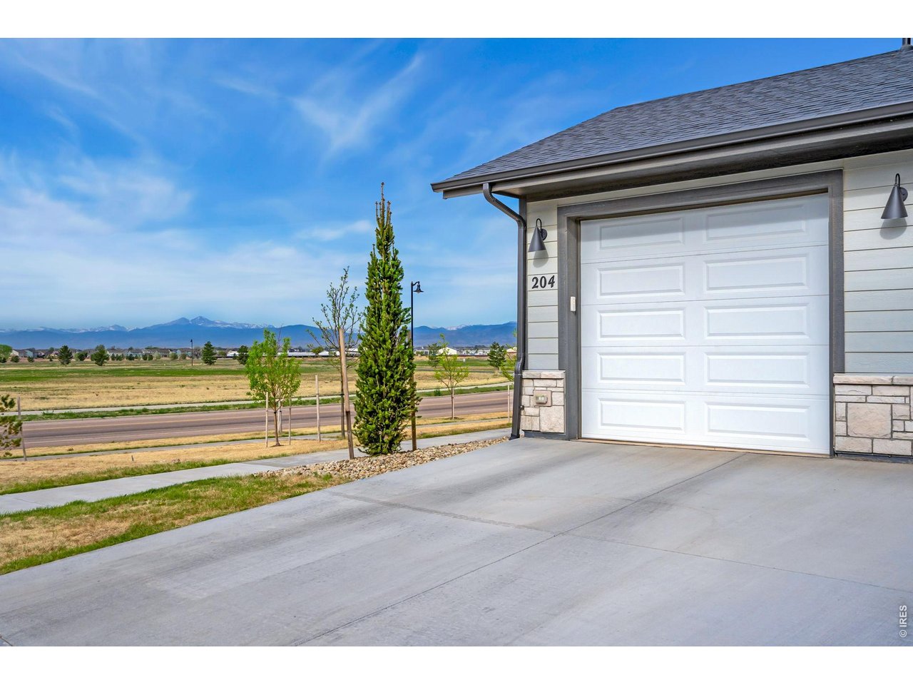 6826 School House Dr 204