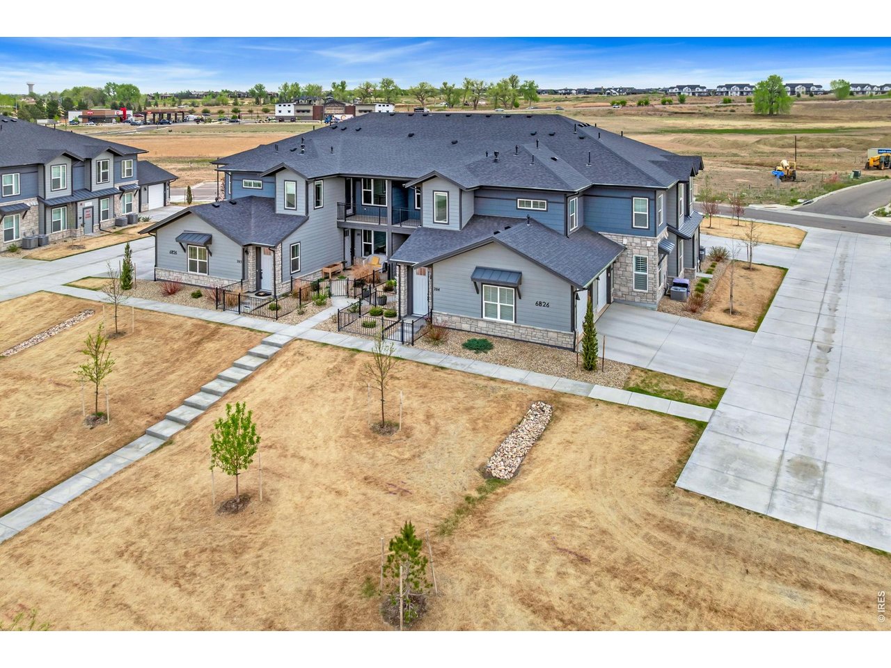 6826 School House Dr 204