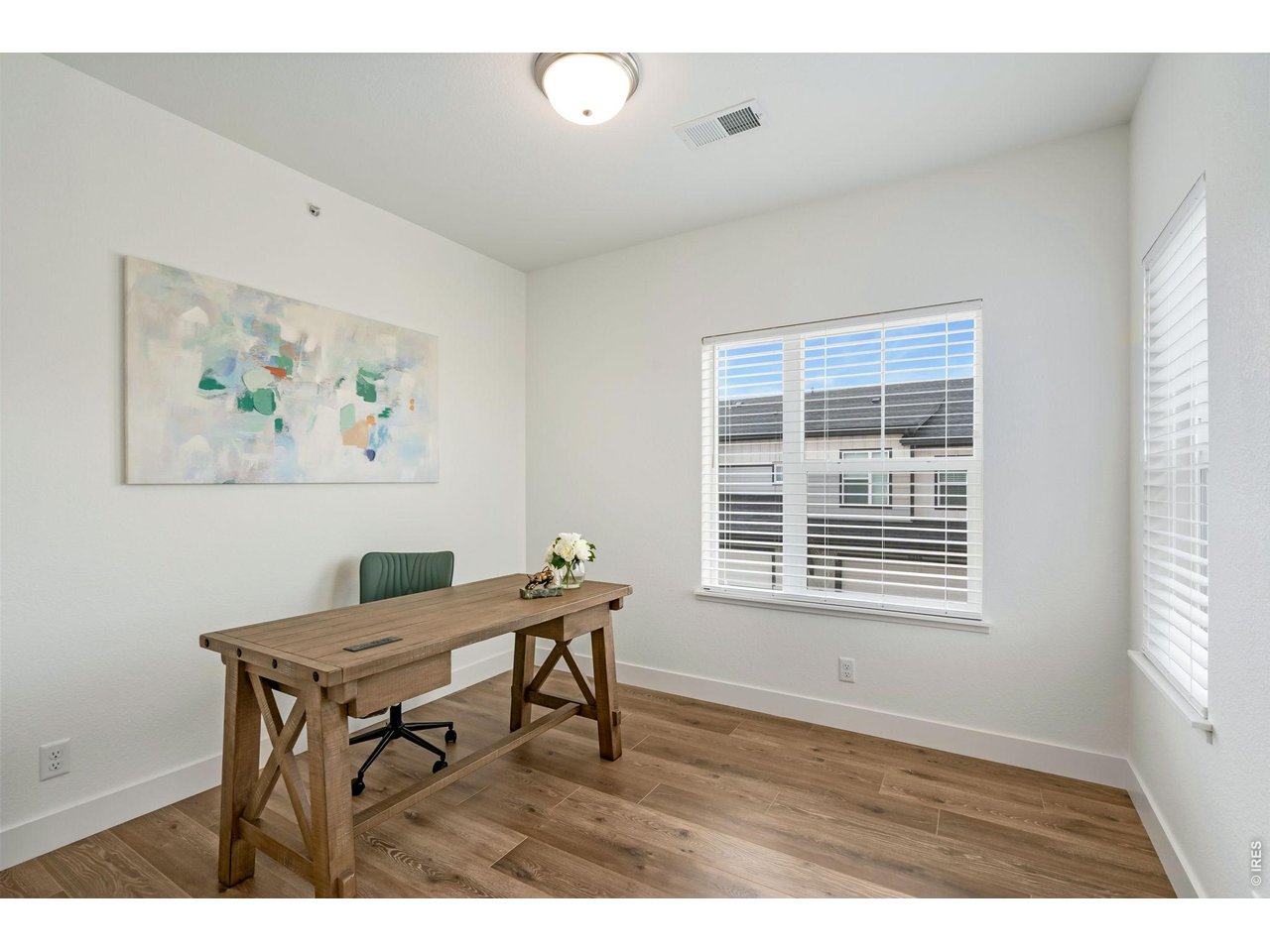 6826 School House Dr 204