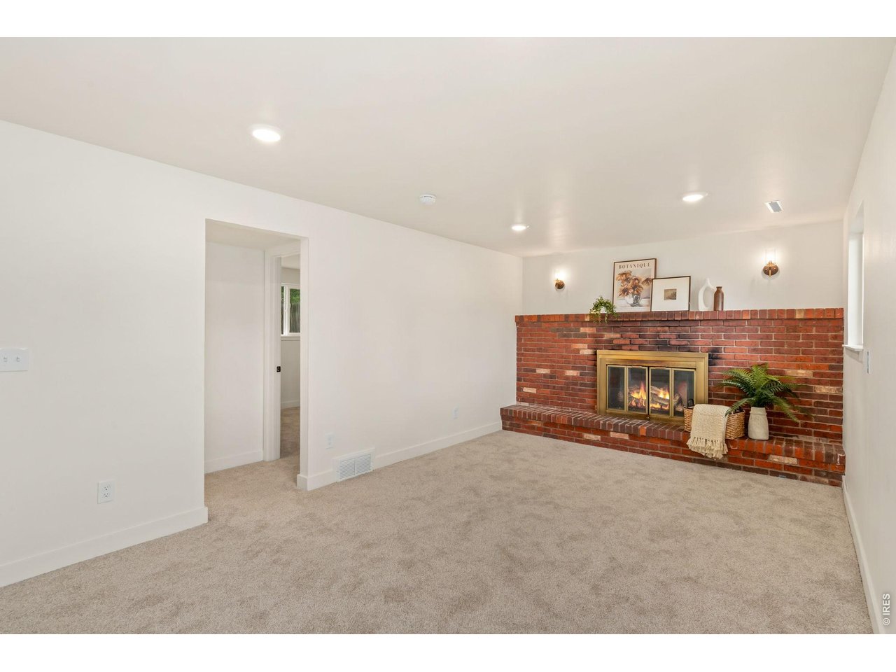743 Scotch Elm Dr
