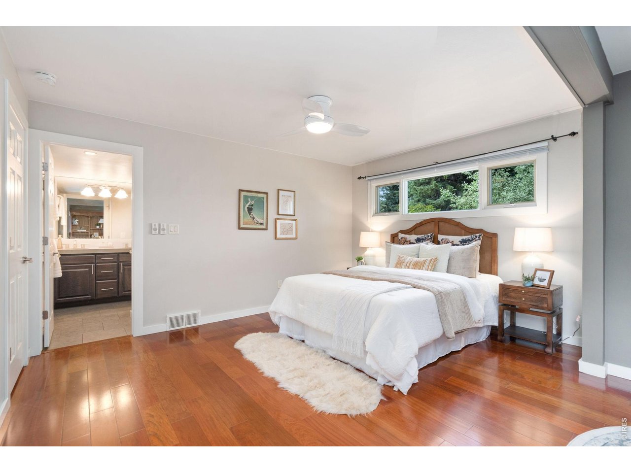 706 Sandpiper Pt