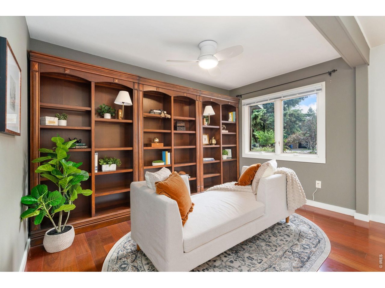 706 Sandpiper Pt