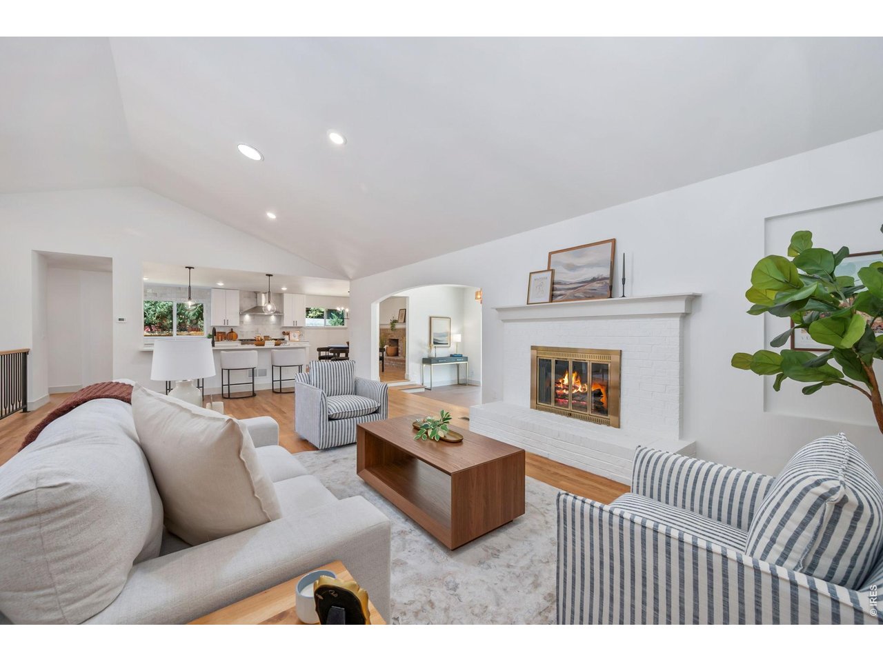 4100 Mount Vernon Ct
