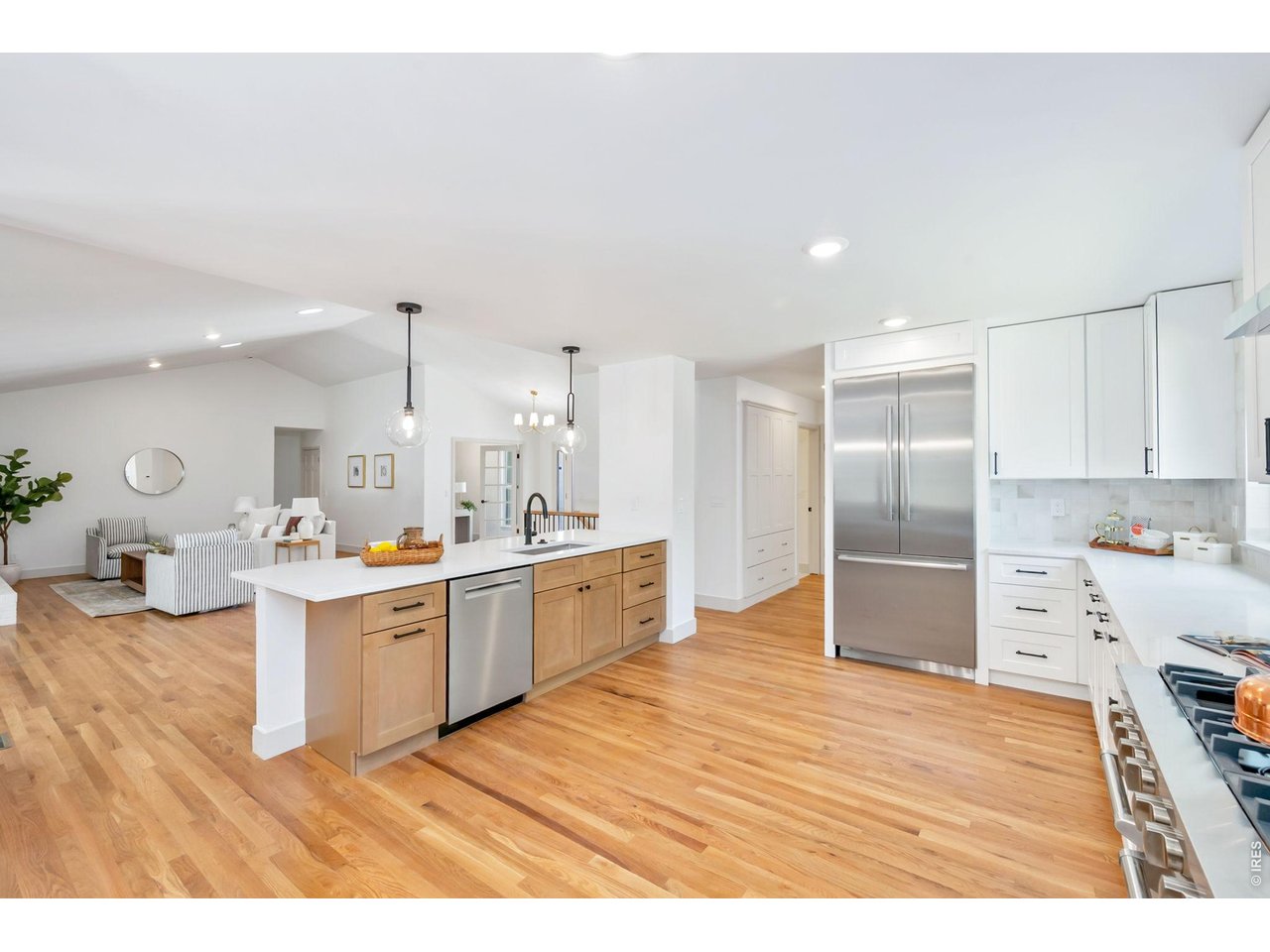4100 Mount Vernon Ct