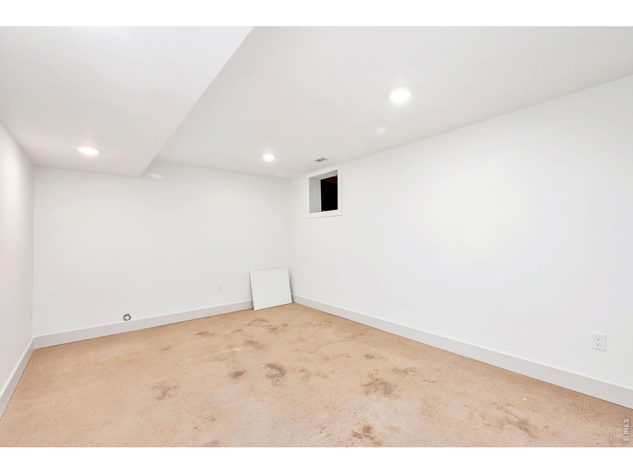 4100 Mount Vernon Ct