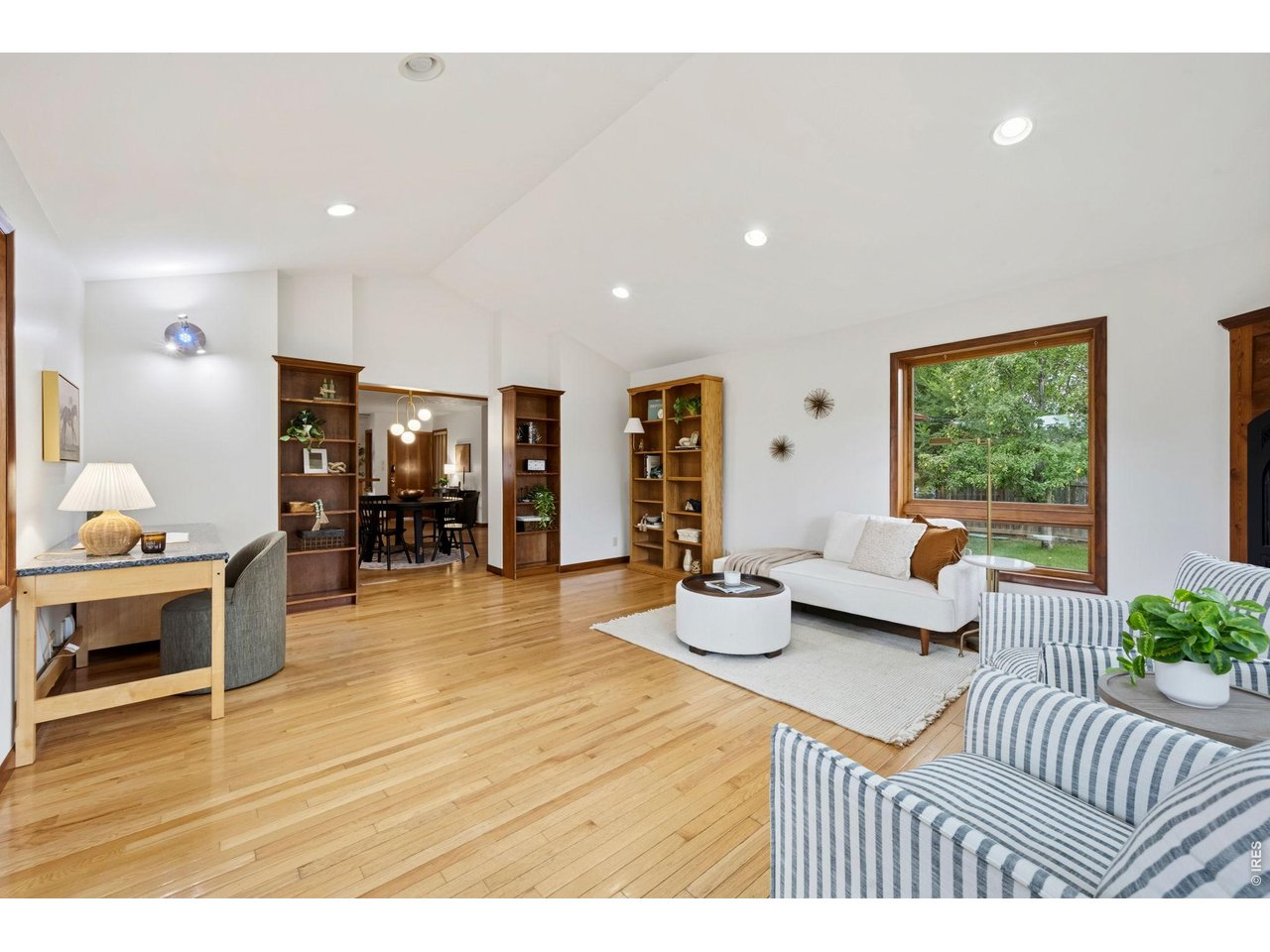 1309 Loch Mount Dr