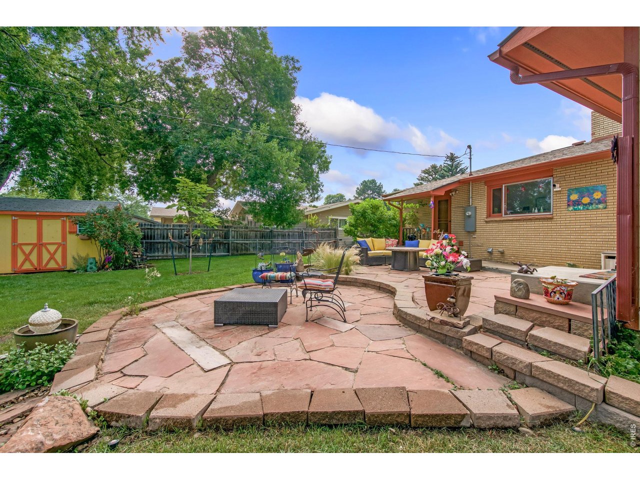 1309 Loch Mount Dr