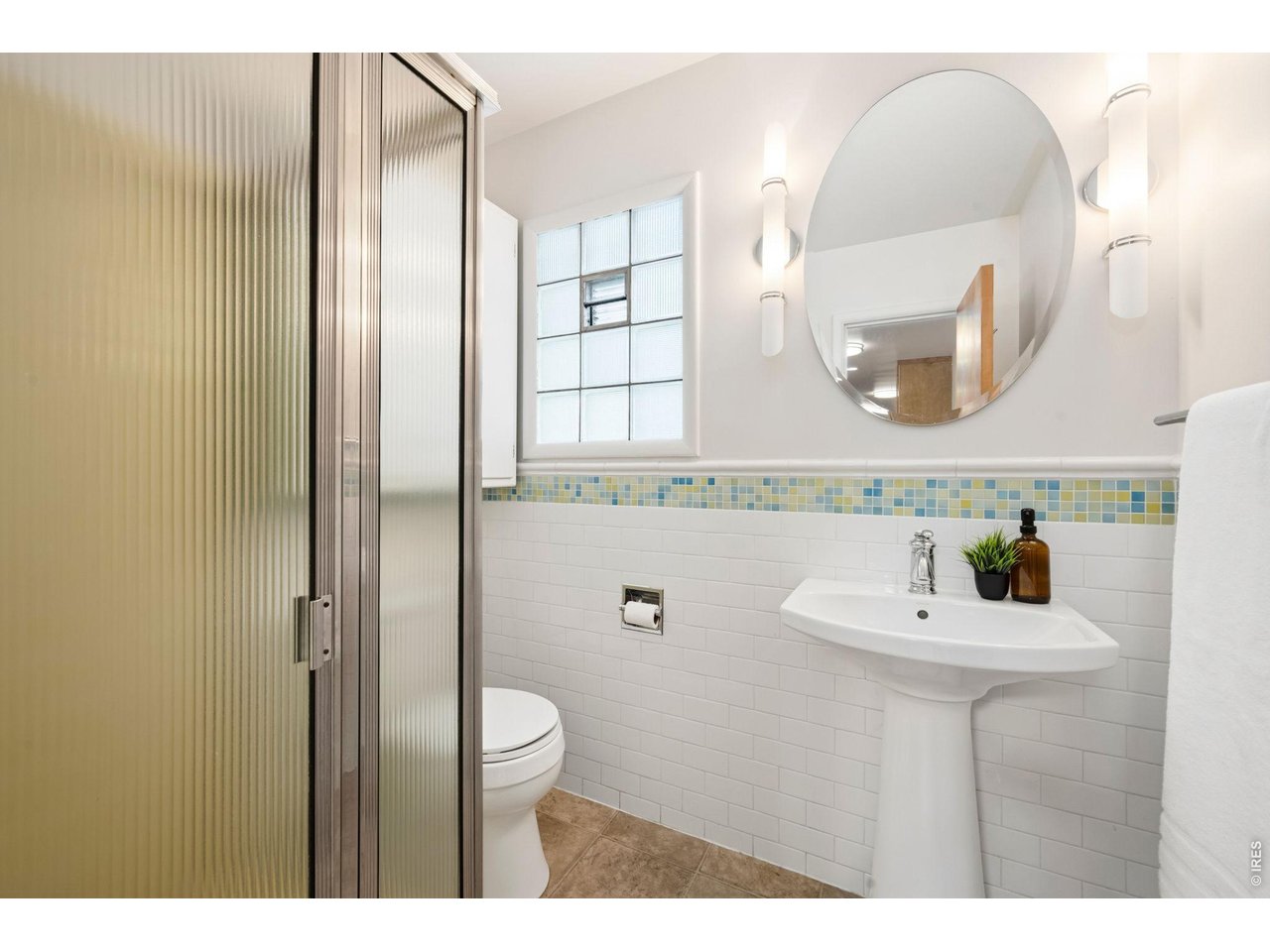 1309 Loch Mount Dr