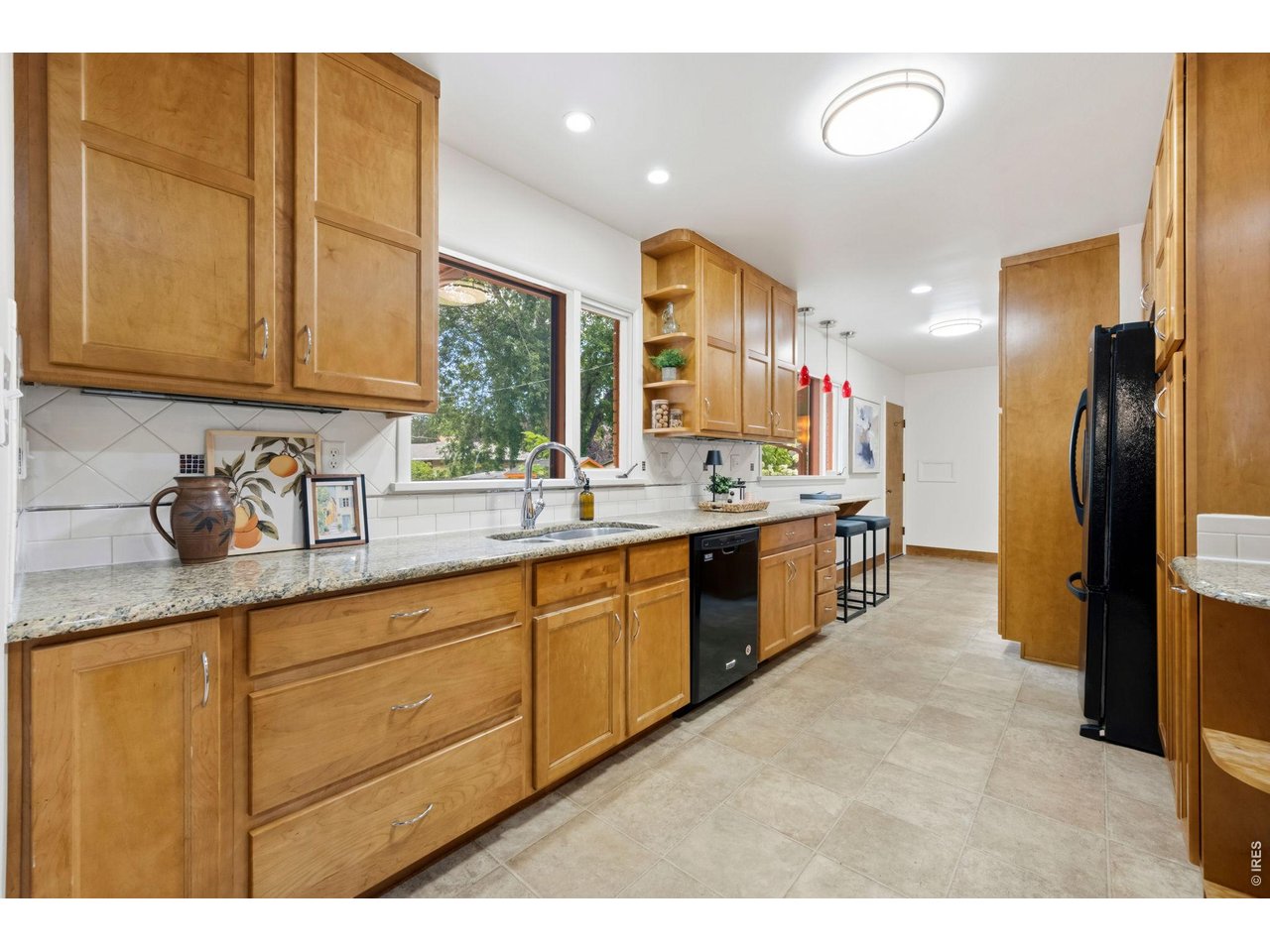 1309 Loch Mount Dr