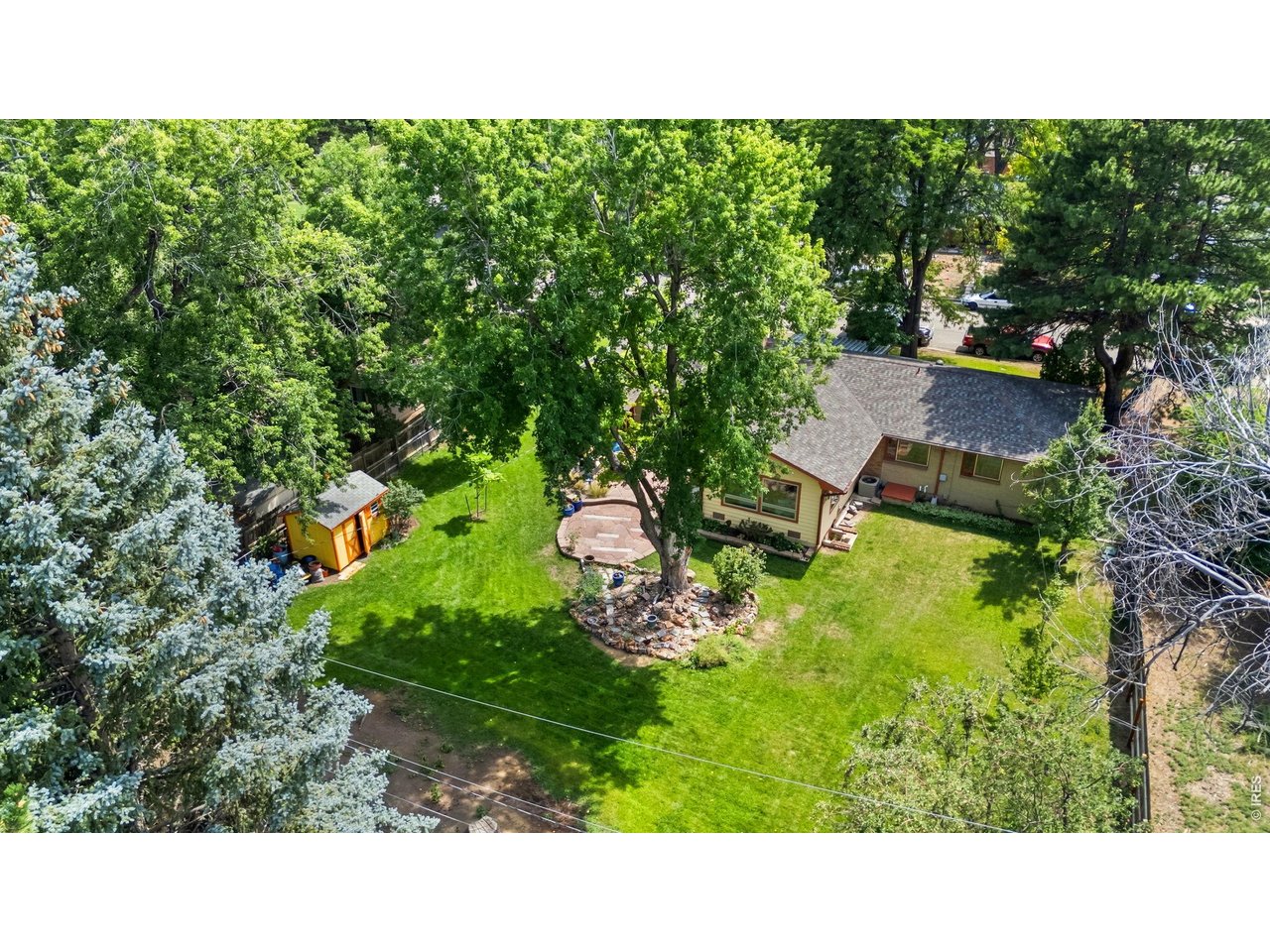 1309 Loch Mount Dr