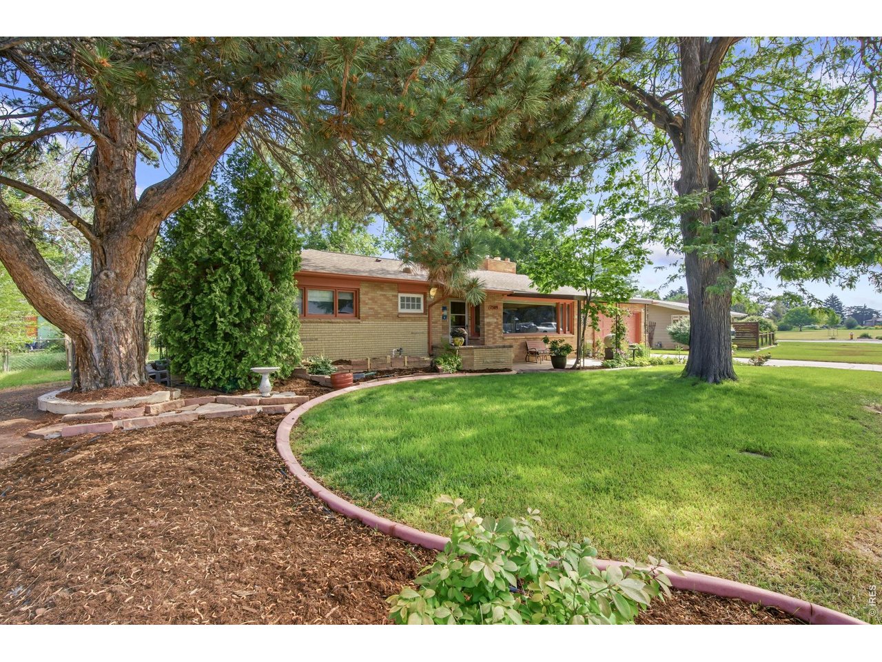 1309 Loch Mount Dr