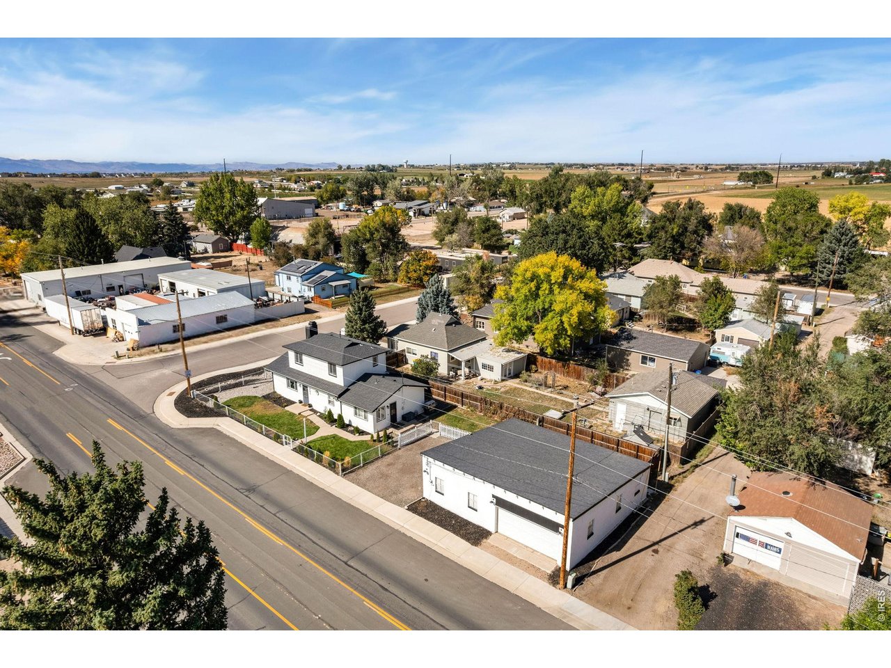 201 E 4th Ave
